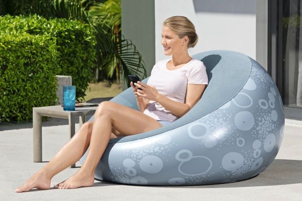 Кресло надувное Bestway 122х122 см в ассортименте