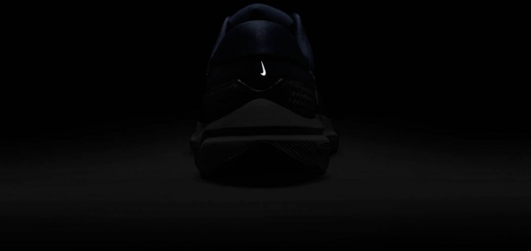 Кроссовки Nike NIKE AIR ZOOM VOMERO 16 DA7245-403 р.45,5 черный