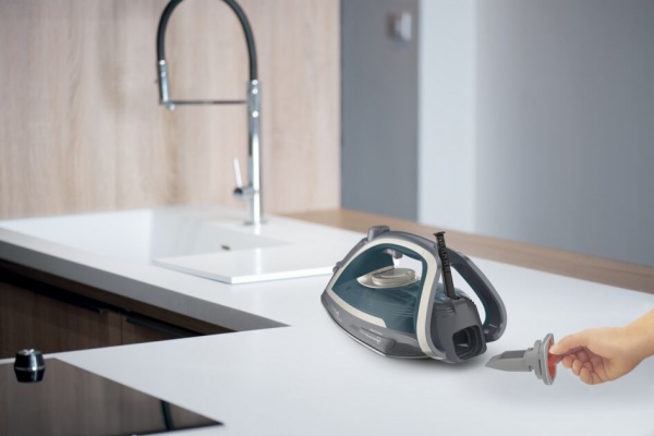 Праска Tefal Ultragliss Plus FV6842E0 