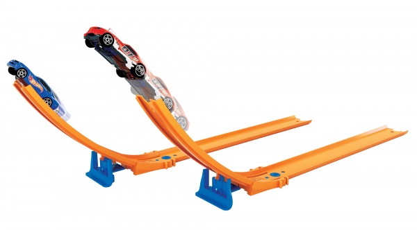 Гараж Hot Wheels с дорожками для хранения машинок HWCC9