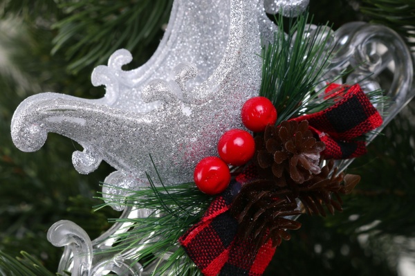 Декоративна підвіска Санчата з декором 13x10 см E2633S срібло