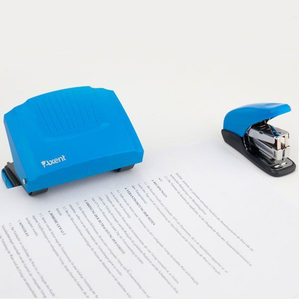 Дырокол Shell 20 листов с пластиковым верхом голубой Axent
