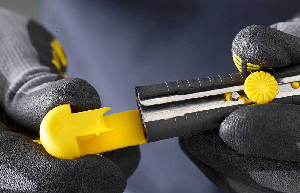 Нож строительный Stanley