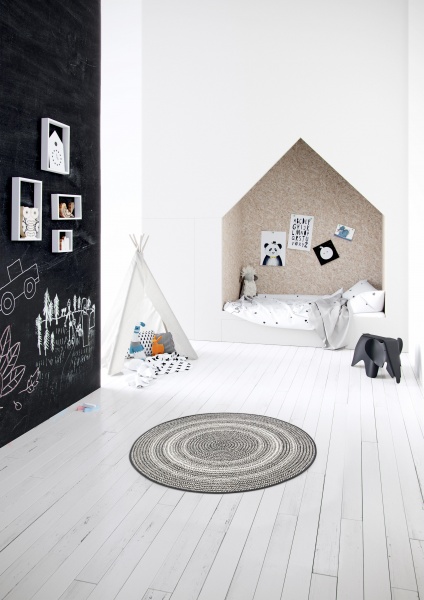 Ковер Balta ESSENZA C S1 120x120 см (0130-48837/690) 