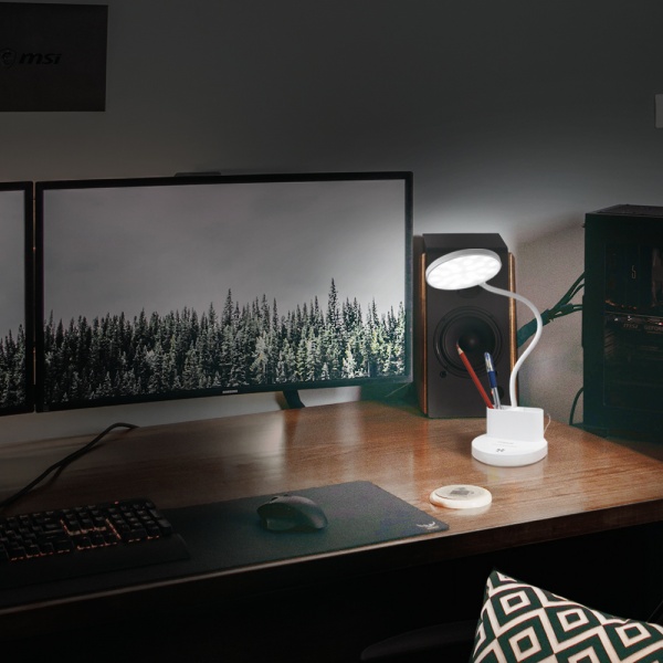 Настольная лампа офисная TITANUM 1x6 Вт белый 27413 