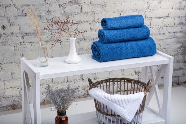 Рушник махровий 50x90 см яскраво-синій Rigel 