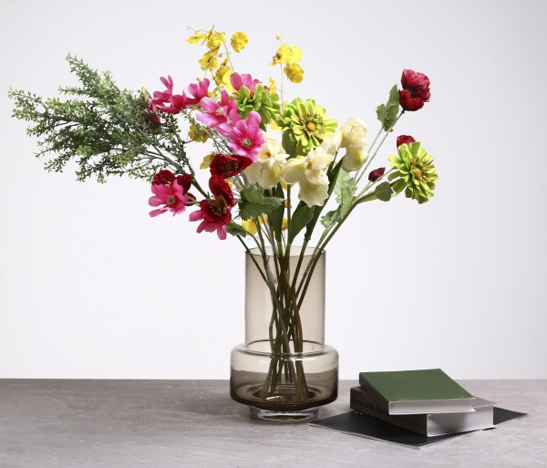 Ваза скляна Wrzesniak Glassworks Колба 15-3881A 25 см топаз 