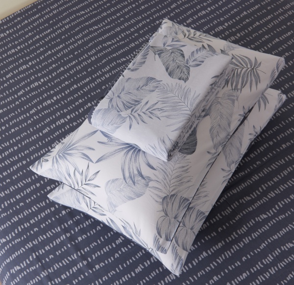 Комплект постільної білизни Corina 1,5 сірий із білим La Nuit 