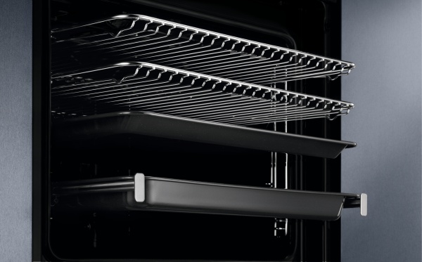 Духова шафа Electrolux EOF6P76BX