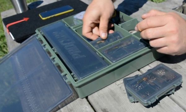 Коробка Acropolis КБ-1 для рыбалки на карпа