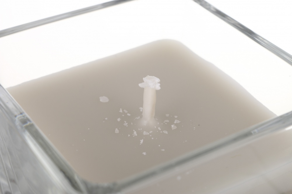 Свеча ароматическая Pako-If Мед и ваниль квадрат 70х63 мм