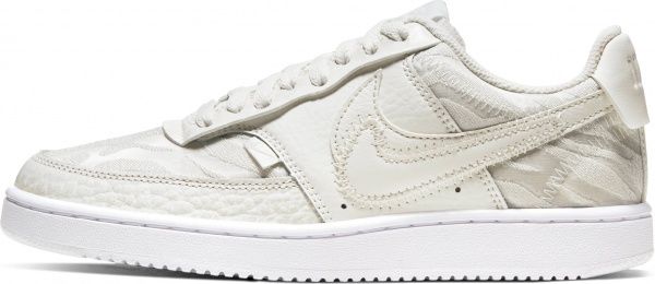 Кросівки Nike WMNS COURT VISION LO PRM CI7599-100 р.US 7,5 білий