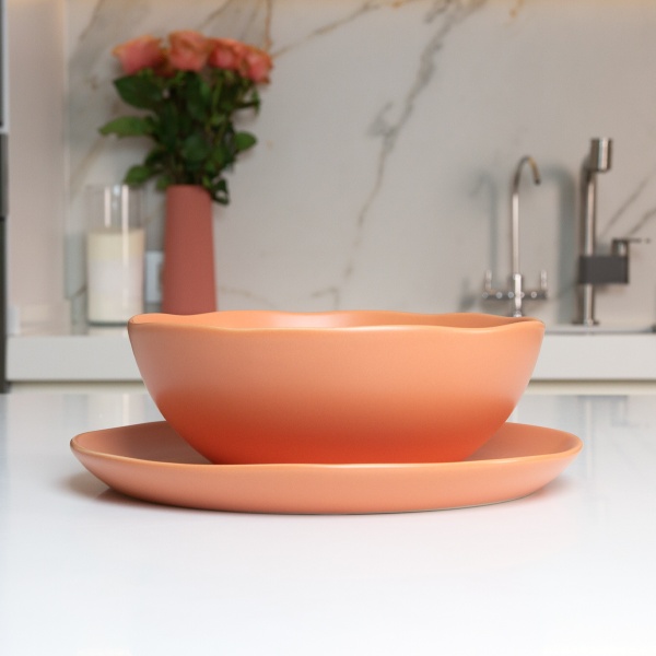 Тарелка глубокая Совершенство 18 см розовая MVM