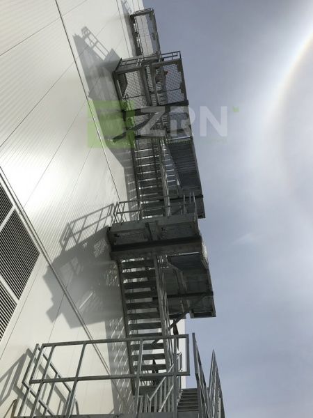 Сходинка оцинкована 600х205 мм