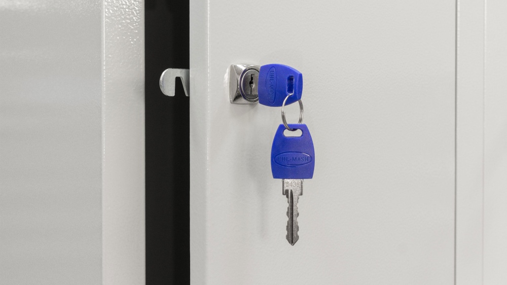 Шафа для одягу для шафи УХЛ-Маш ШОМ-300/2-4 уп (1800х600х500, подвійна, 4 комірки)