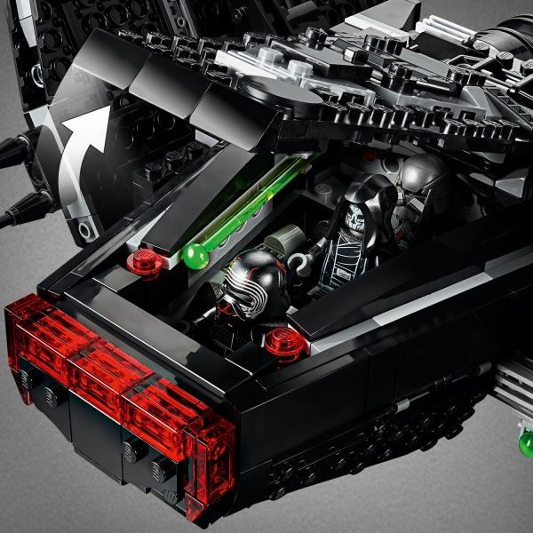 Конструктор LEGO Star Wars Шаттл Кайло Рена 75256