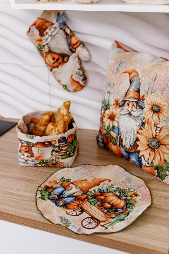 Серветка декоративна Прованс Гарбузові гноми d35 35x35 см