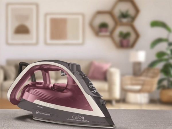 Утюг Tefal Ultragliss Plus FV6840E0 