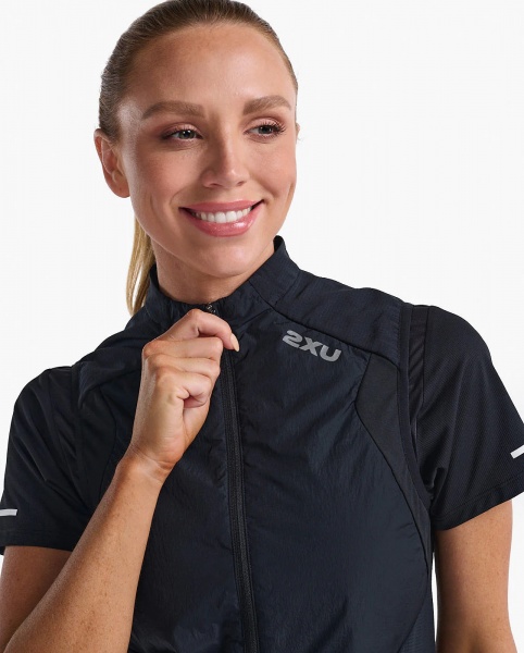 Жилет 2XU Light Speed Hybrid Vest WR6958a_BLK/BRF р.S чорний