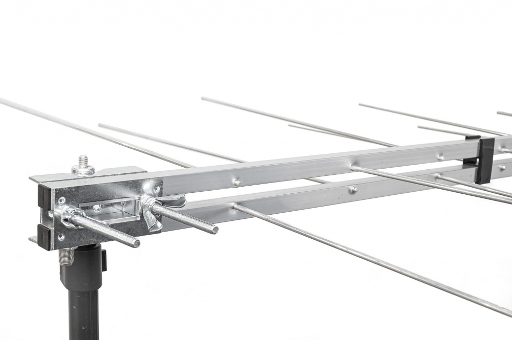 Антенна Romsat AV-4035
