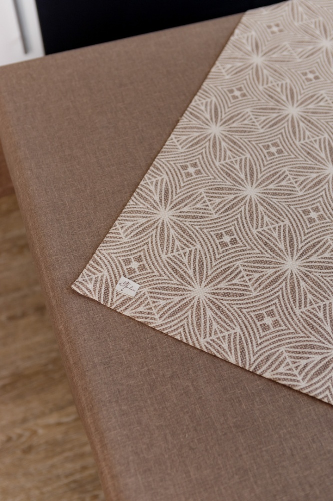 Скатерть Корица Коричневая 133x180 см Прованс