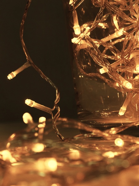 Электрогирлянда линейная SHLigts Нить (LD120-WW-E-F) встроенный светодиод (LED) 120 ламп 12 м 