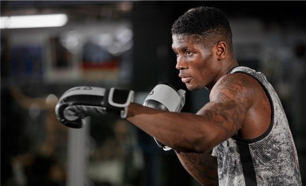 Боксерские перчатки Reebok RSCB-11116GR SS19 16oz серый с черным