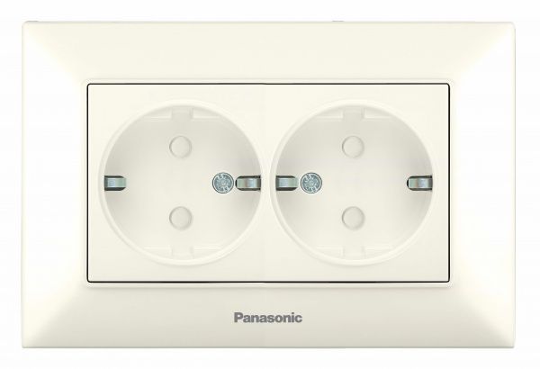 Розетка подвійна із заземленням Panasonic Arkedia Slim зі шторками кремовий 480200233
