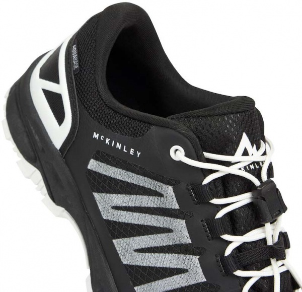 Кроссовки McKinley Kansas III AQB J 424346-906057 р.37 EUR 37 23,5 см черный