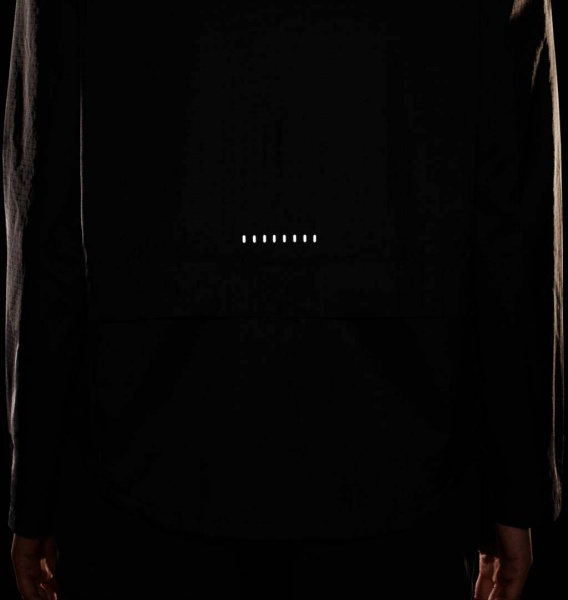 Куртка Nike W NK ESSENTIAL JACKET CU3217-010 р.S черный