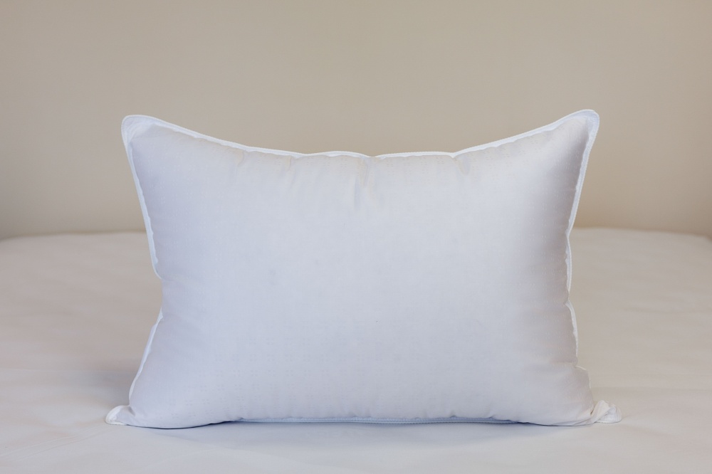 Подушка DAUNE SOFT Songer und Sohne 50x70 см білий