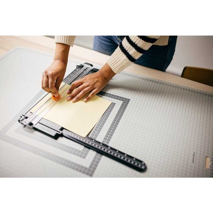 Резак для бумаги Recycled SureCut™ Fiskars