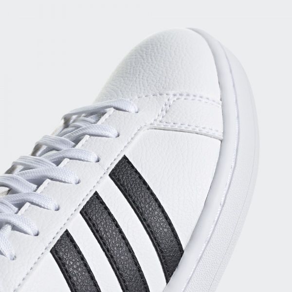 Кросівки Adidas GRAND COURT F36483 р.4,5 білий