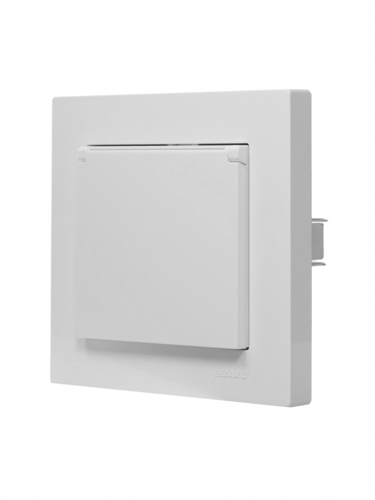 Розетка з кришкою 1 із заземленням Lezard Vesna IP20 білий 742-0288-123B