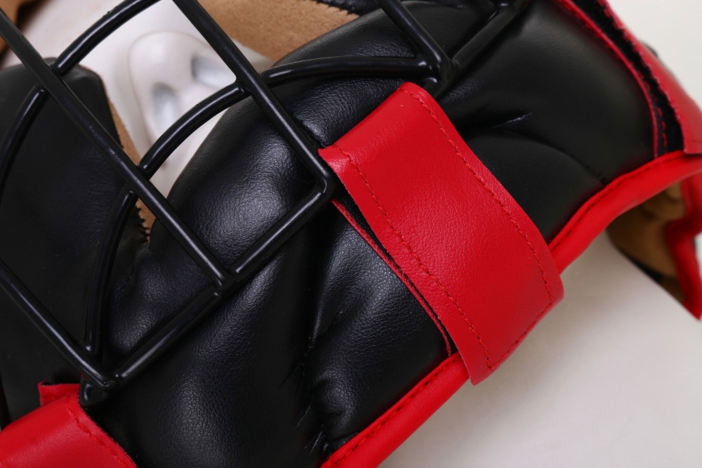 Шлем боксерский MaxxPro р. L AHG-750 Red vynil L красный