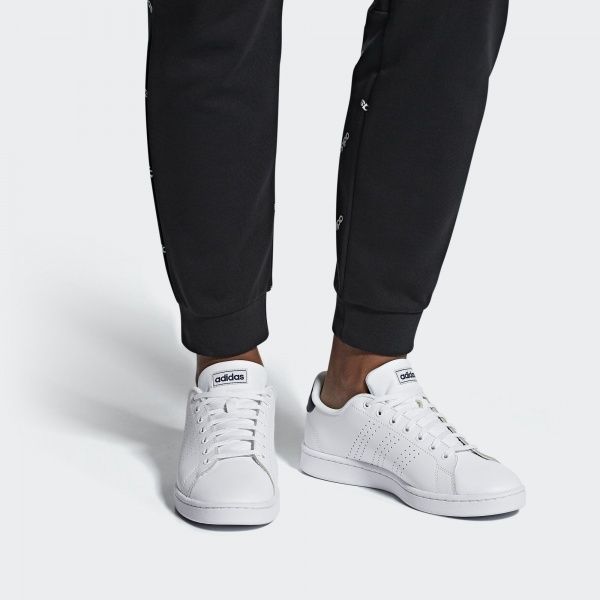 Кроссовки Adidas ADVANTAGE F36423 р.9 белый