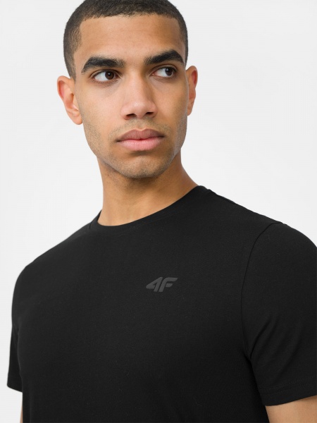 Футболка 4F TSHIRT 4FMM00TTSHM706-20S р.L чорний