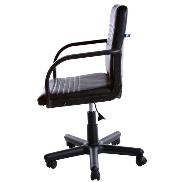 Кресло офисное Новый Стиль Partner V-14 черное