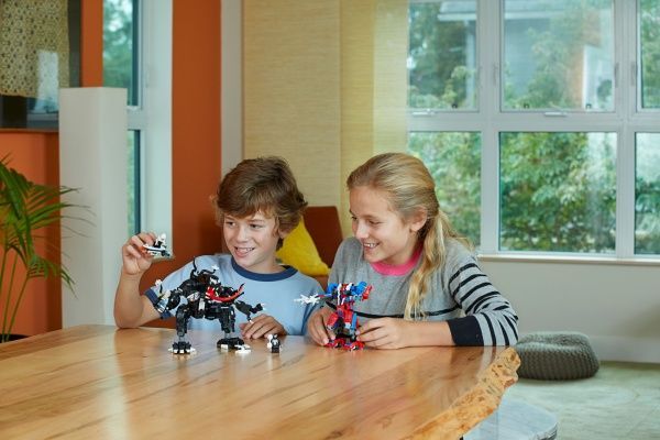 Конструктор LEGO Super Heroes Marvel Людина-Павук проти Венома 76115