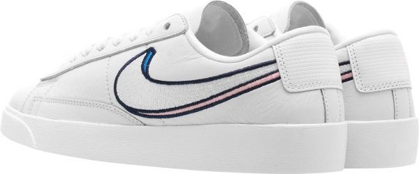 Кроссовки Nike Blazer Low LX AV9371-101 р.7,5 белый