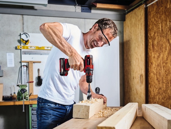 Шуруповерт аккумуляторный Einhell TC-CD 18/35 Li (1x1,5 Ah;1x2,5 Ah) 4513914+4511516