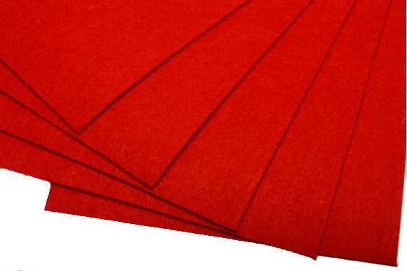 Фетр на клеевой основе 1 мм 20х30 см красный
