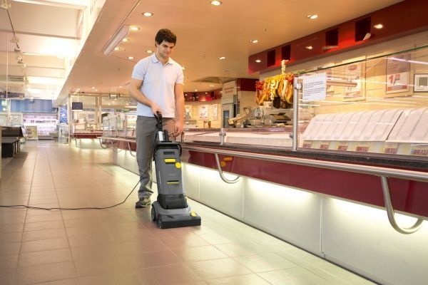 Машина для миття підлоги Karcher BR 30/4 С 1.783-223.0 