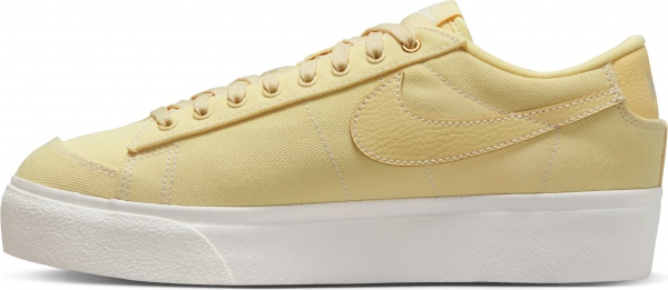 Кроссовки Nike W BLAZER LOW PLATFORM CNVS DV7475-200 р.37,5 бежевый