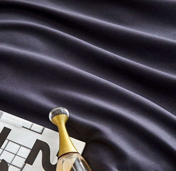 Комплект постельного белья семейный черный Word of Dream 