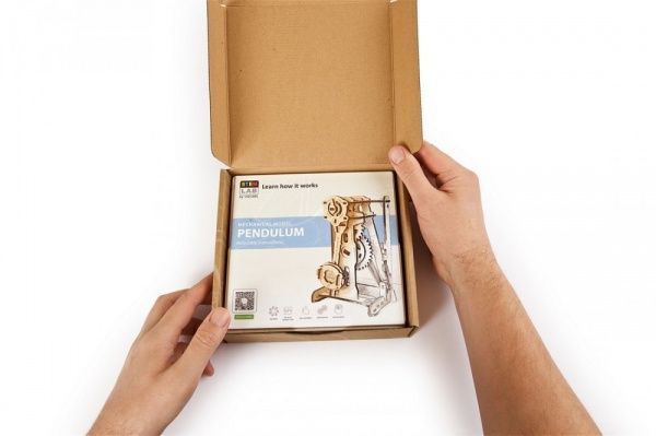 Деревянный 3D-конструктор UGEARS Маятник