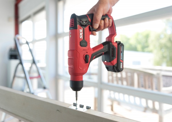 Перфоратор SKIL RH1E3810CA