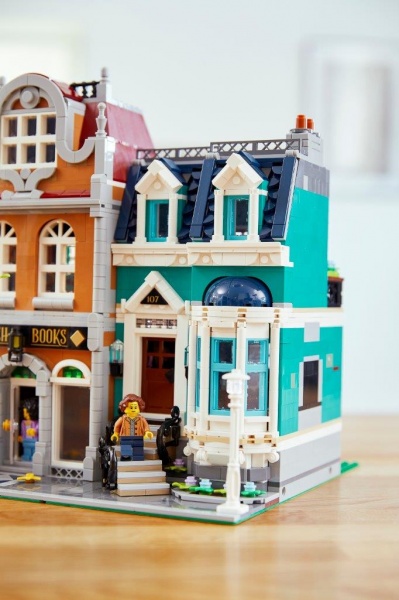 Конструктор LEGO Creator Книгарня 10270