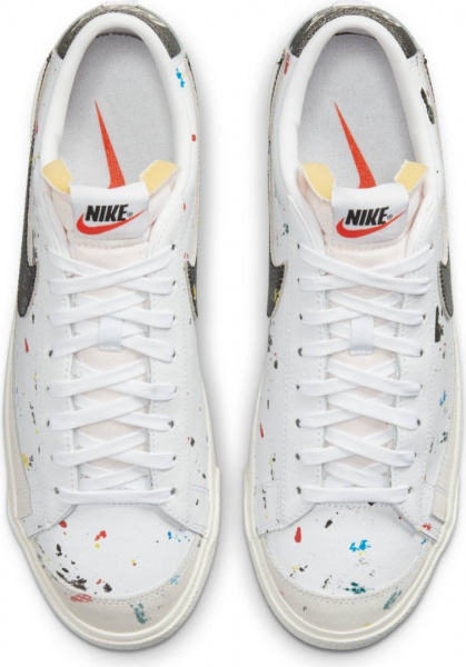 Кросівки Nike BLAZER LOW '77 DJ1517-100 р.US 11,5 різнокольоровий