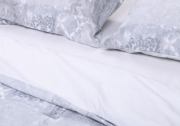 Комплект постільної білизни Paris Ariane 2 сірий із малюнком Guy Laroche 